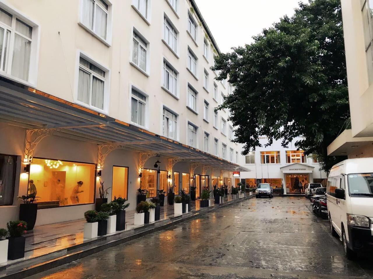 Saigon Tourane Hotel Da Nang Bagian luar foto